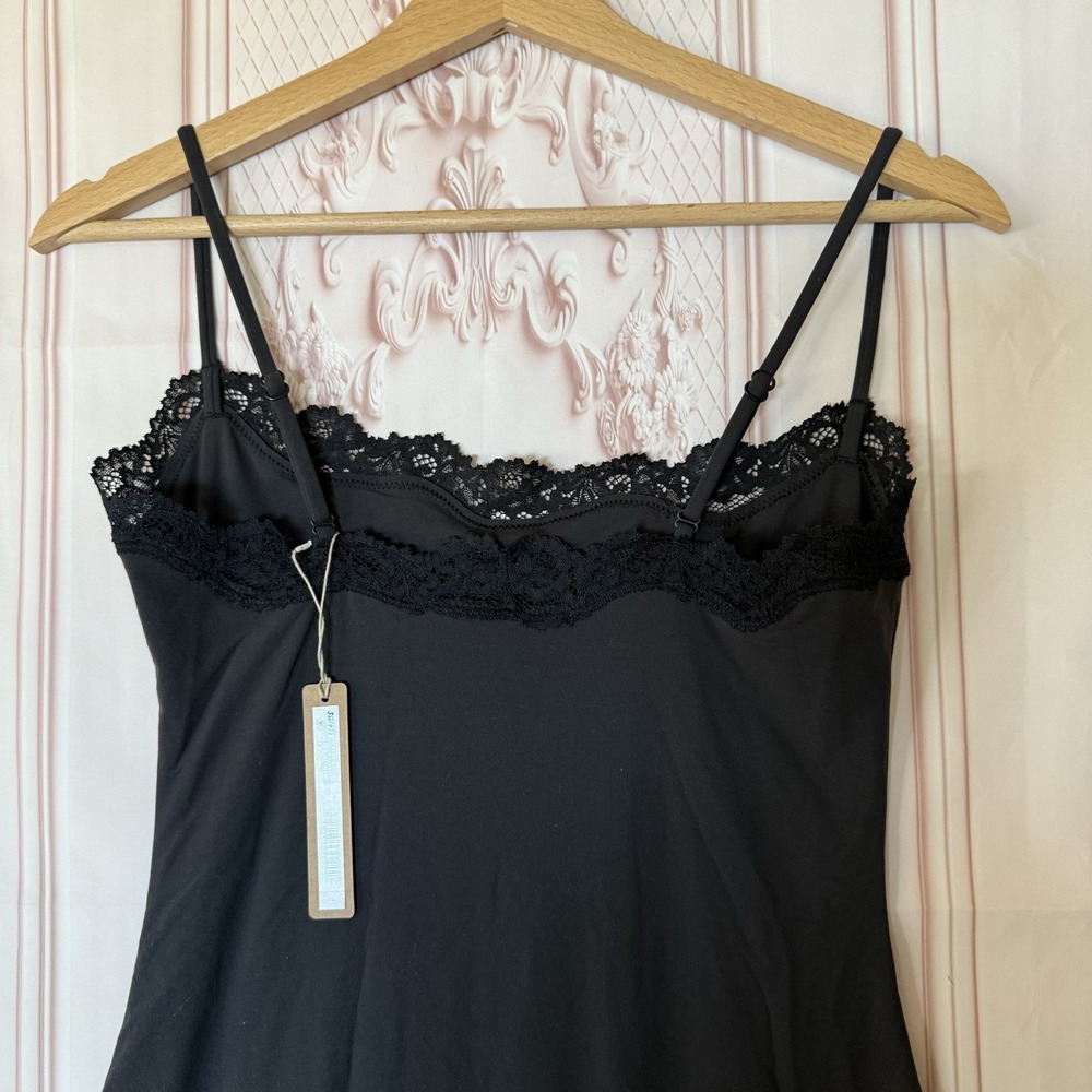 Skims Fits Everybody Lace Long Slip Dress Onyx Black Size Medium NWT $84 - Picture 5 of 7